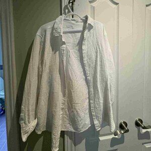 Aritzia Little Moon Sail Shirt